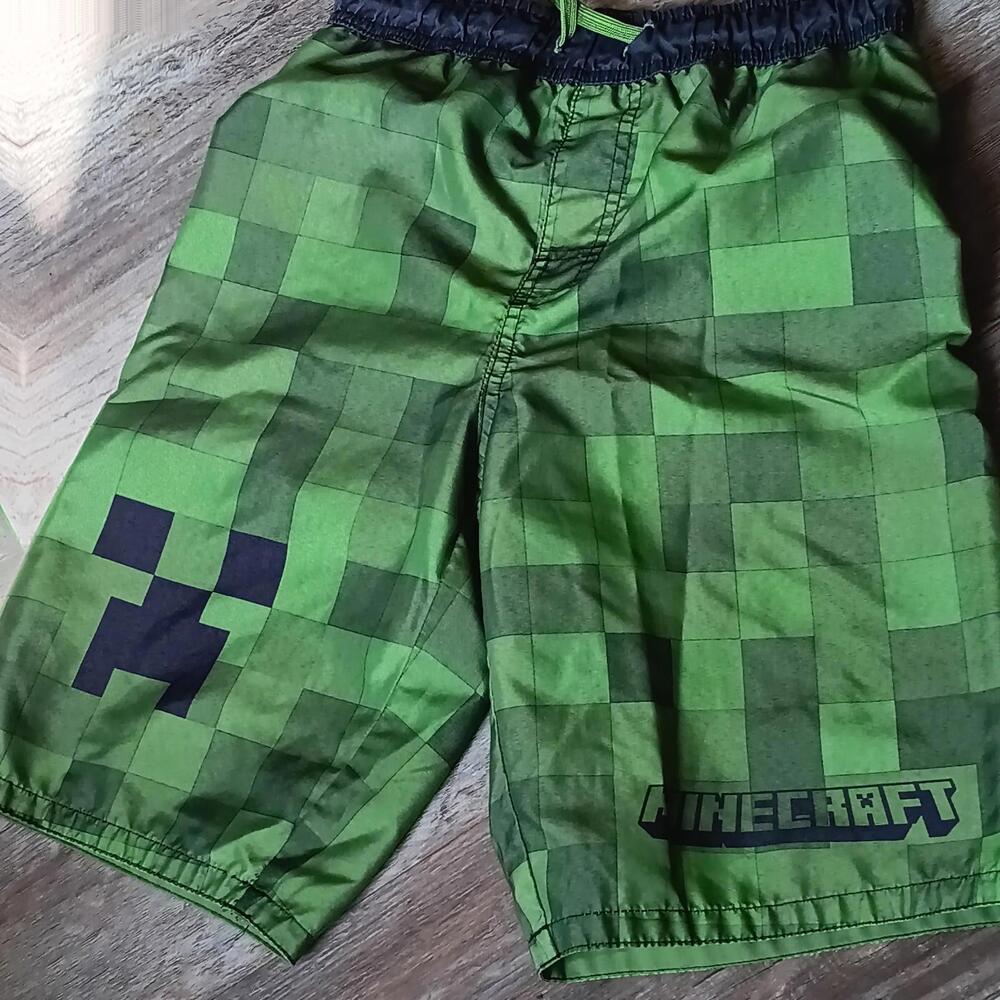Minecraft Creeper Boys Elastic Waist Swim Trunks /Shorts, Size L Games Video